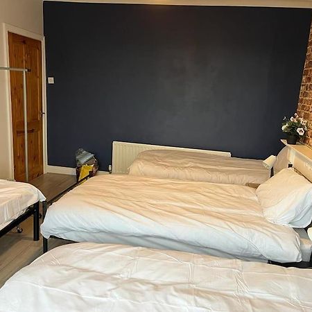 Ovington Grove 2 Fully Equipped Kitchen Free Parking 3 Bedrooms Netflix Newcastle Upon Tyne Esterno foto
