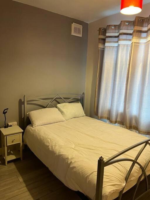 Ovington Grove 2 Fully Equipped Kitchen Free Parking 3 Bedrooms Netflix Newcastle Upon Tyne Esterno foto